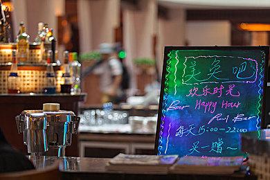 可爱风异步多人游戏《野兽狂奔》现已登陆Steam 售价22元